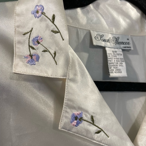 Vintage Sarah Spencer Night Gown. - Picture 3 of 6